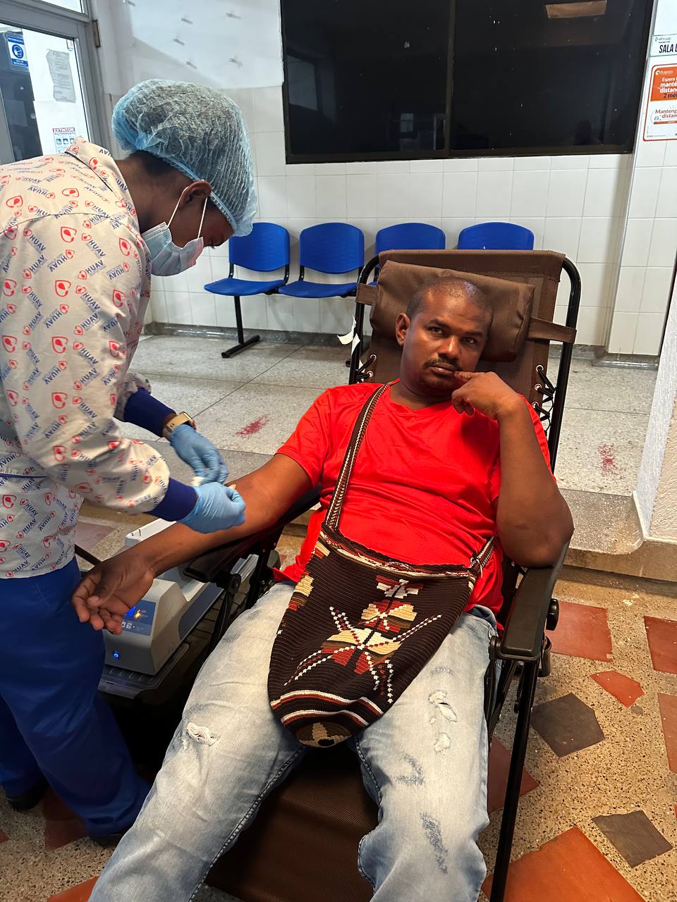 photo 4990236718296838316 y